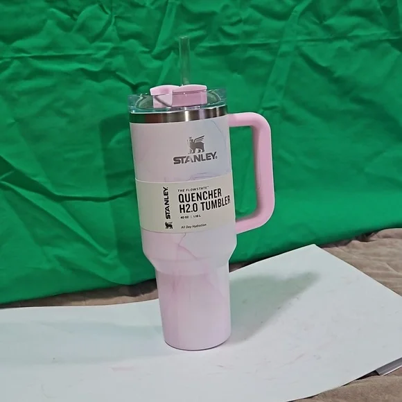 Stanley 40 oz Stainless Steel H2.0 flows tates Quencher Tumbler Watercolor Tulle - Picture 3 of 9